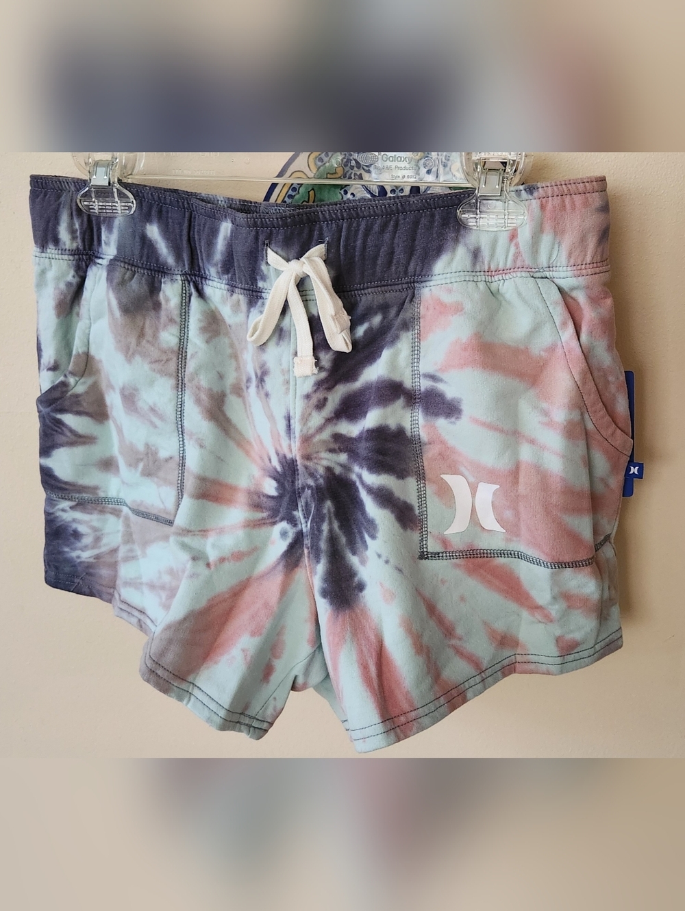 Hurley Tie-Dye Drawstring Shorts, Size L.